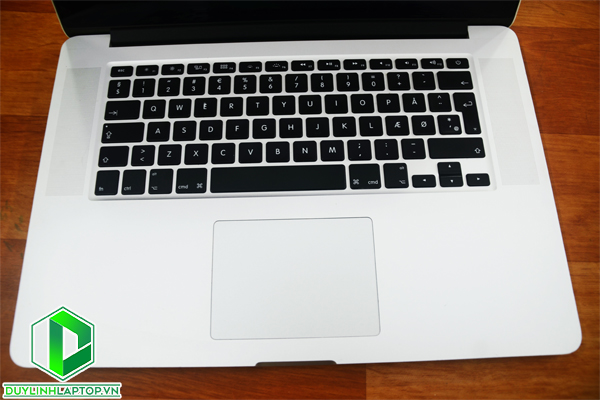 Macbook Pro Rentina 15