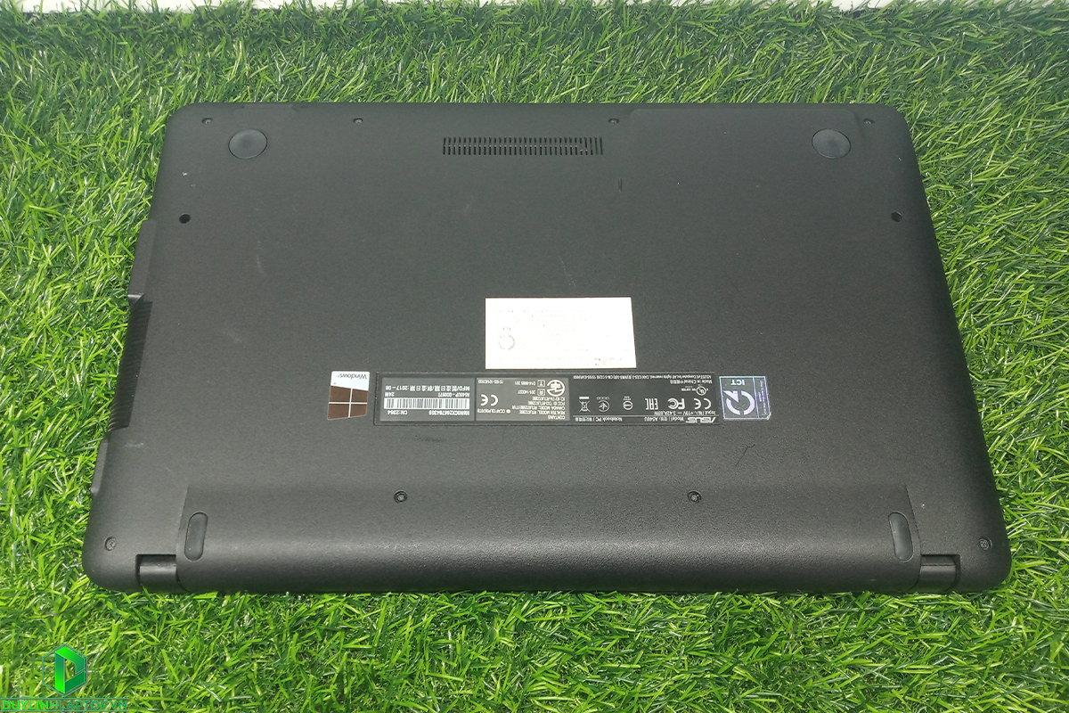 Laptop Asus A540U | i5-7200U | RAM 4GB | SSD 240GB | AMD 8500M | 15,6Inch HD