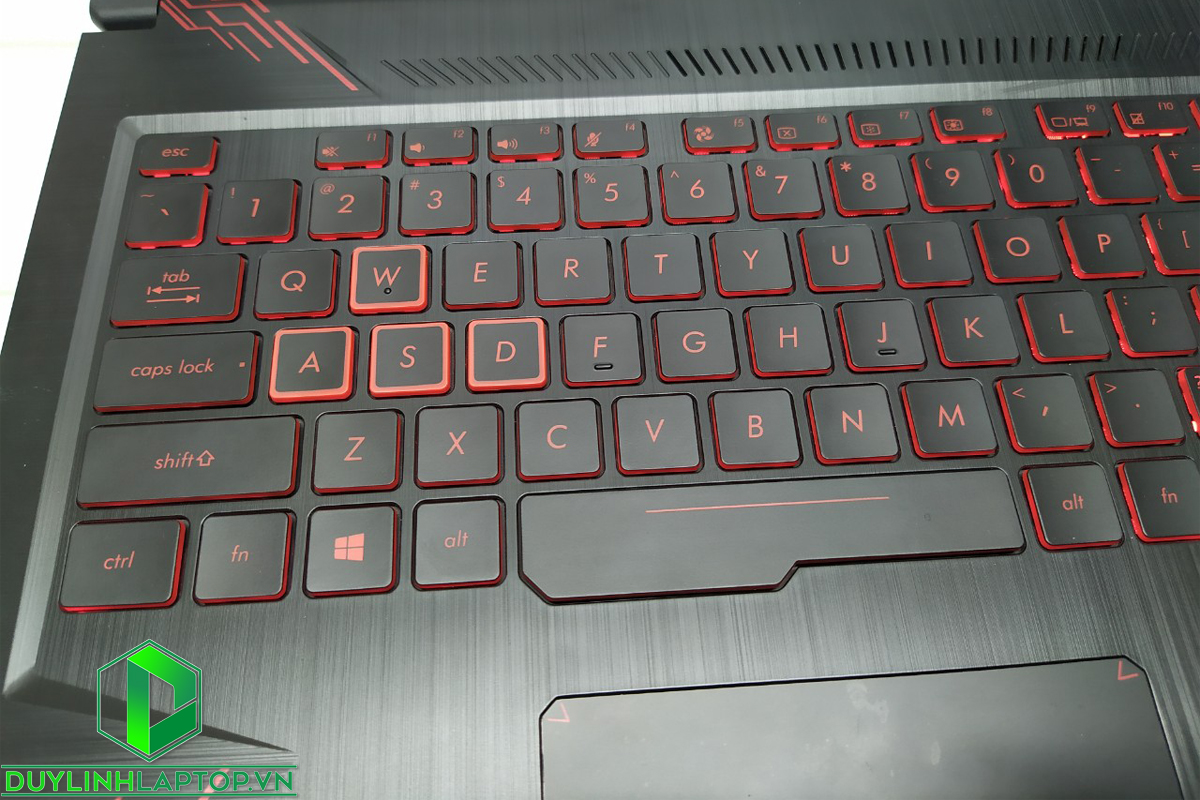 Laptop ASUS TUF Gaming FX504GE (15,6" FHD/i5 8300H 2,3GHz/8GB/1TB SSHD/NVIDIA GeForce GTX 1050 4GB) 7