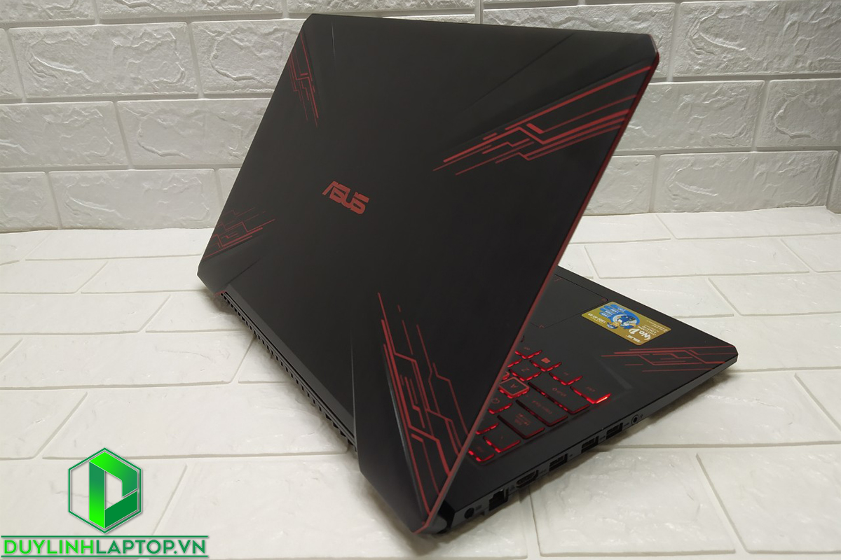 Laptop Asus Tuf Gaming Fx504Ge (15,6 Fhd/I5 8300H 2,3Ghz/8Gb/1Tb  Sshd/Nvidia Geforce Gtx 1050 4Gb)