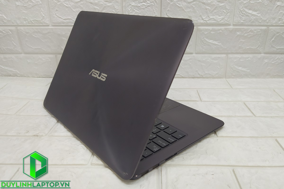 Laptop Asus Zenbook UX305FA | M-5Y71 | RAM 8GB | SSD 180GB | HD Graphic 5300 | 13,3Inch FHD