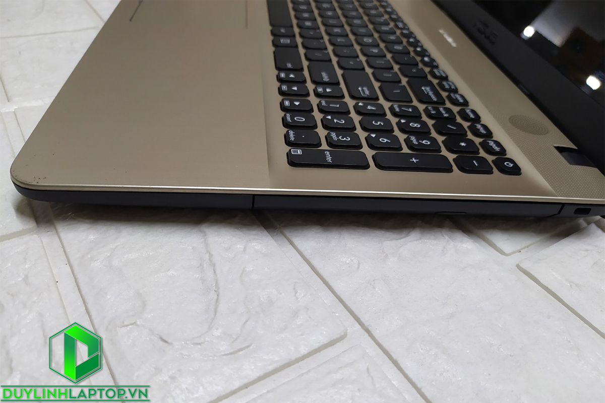 Laptop Asus X541UV | i5-6200U | 4GB | HDD 500GB | GeForce 920MX | 15,6Inch HD | 2,0Kg