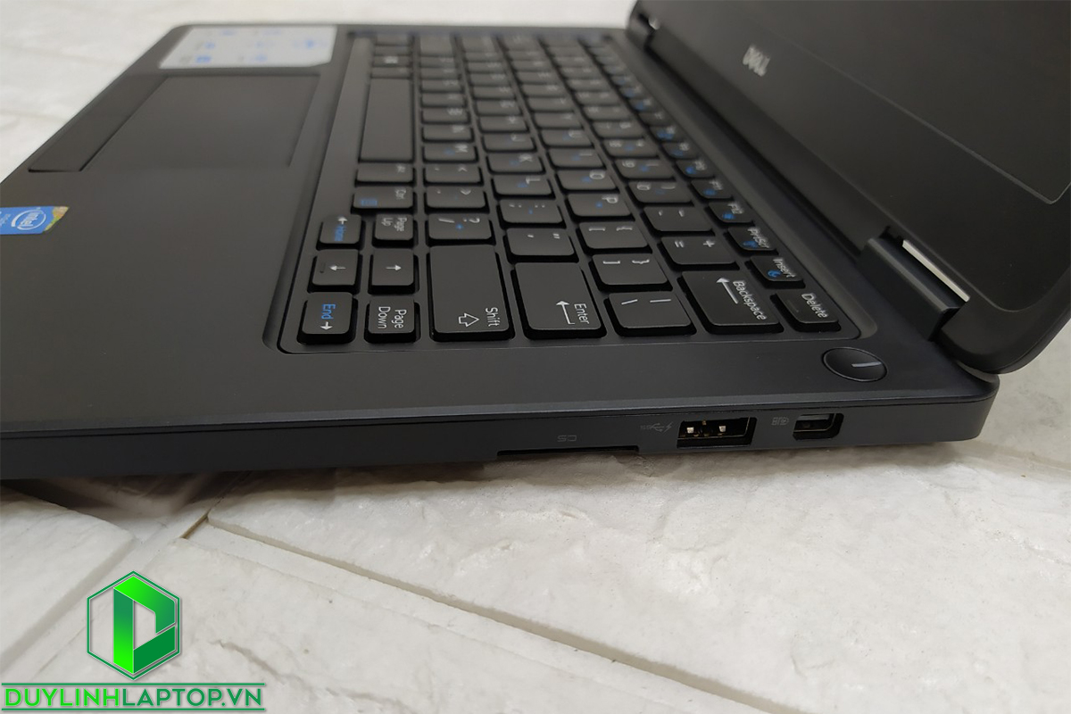 Laptop Dell Latitude E5250 | i5-5300U | 8GB | SSD 256GB | HD Graphics 5500 | 12,5Inch HD