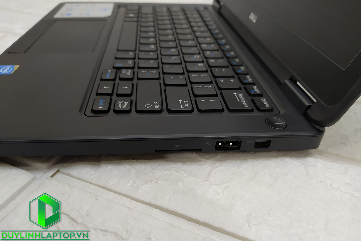 Laptop Dell Latitude E5250 | i5-5300U | 8GB | SSD 256GB | HD Graphics 5500 | 12,5Inch HD