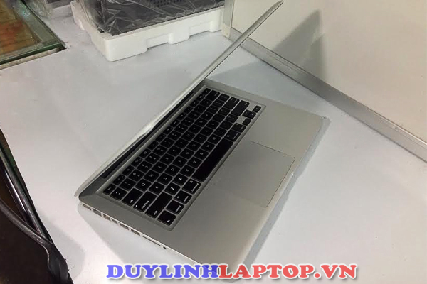 MacBook Pro 13inch 2012 MD101 cũ( i5-3210M / RAM 4G/ HDD 500G/ HD Giaphics 4000/Màn 13in/ Pin 4h)