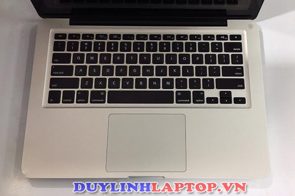 MacBook Pro 13inch 2012 MD101 cũ( i5-3210M / RAM 4G/ HDD 500G/ HD Giaphics 4000/Màn 13in/ Pin 4h)