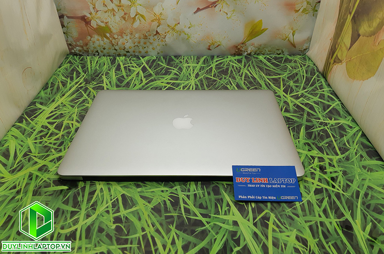 Macbook Pro Rentina 15