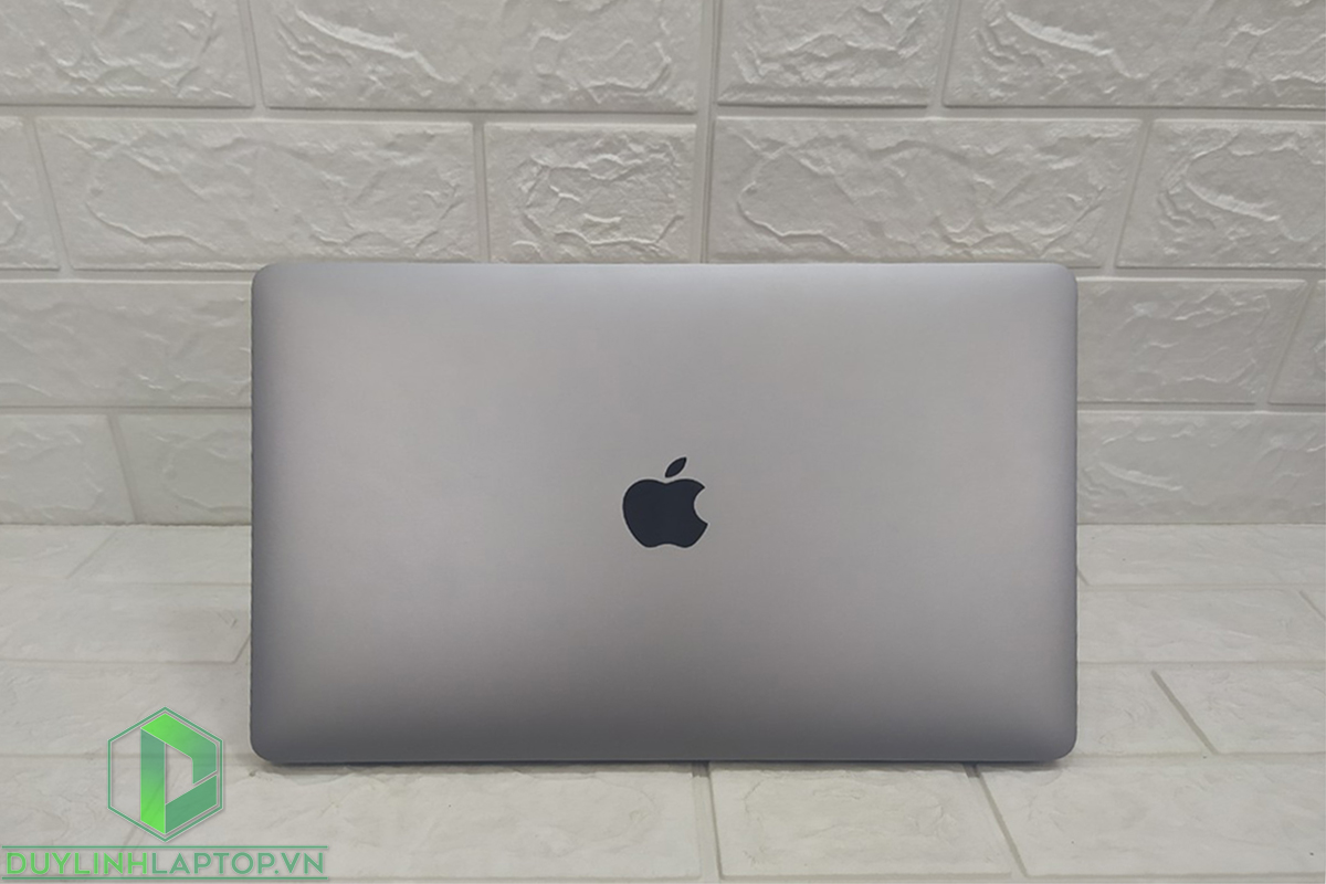 Macbook Pro 2017 | i5 | RAM 8GB | SSD 128GB | 13Inch UHD