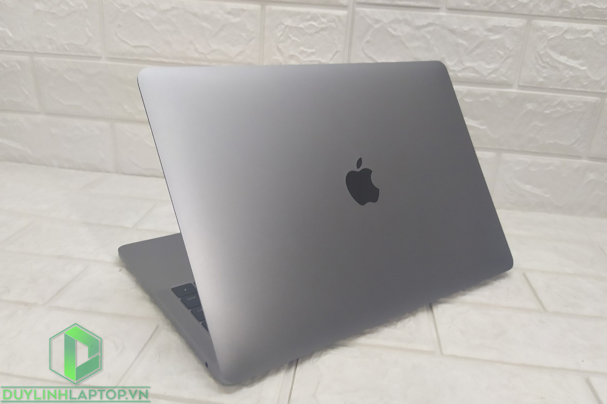 Macbook Pro 2017 | i5 | RAM 8GB | SSD 128GB | 13Inch UHD