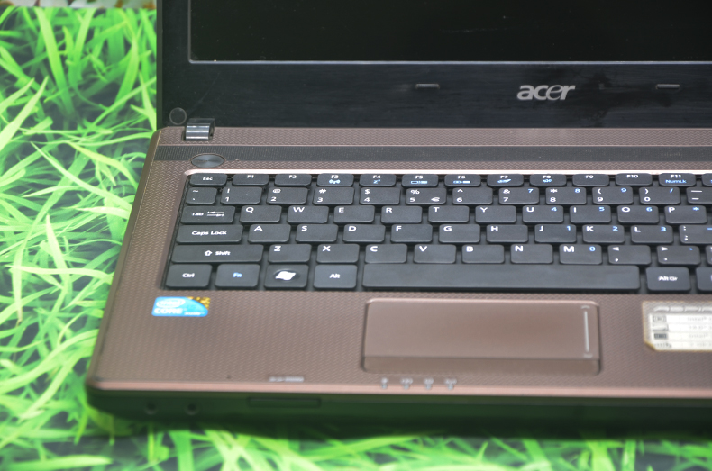Acer-Aspire-4738-2