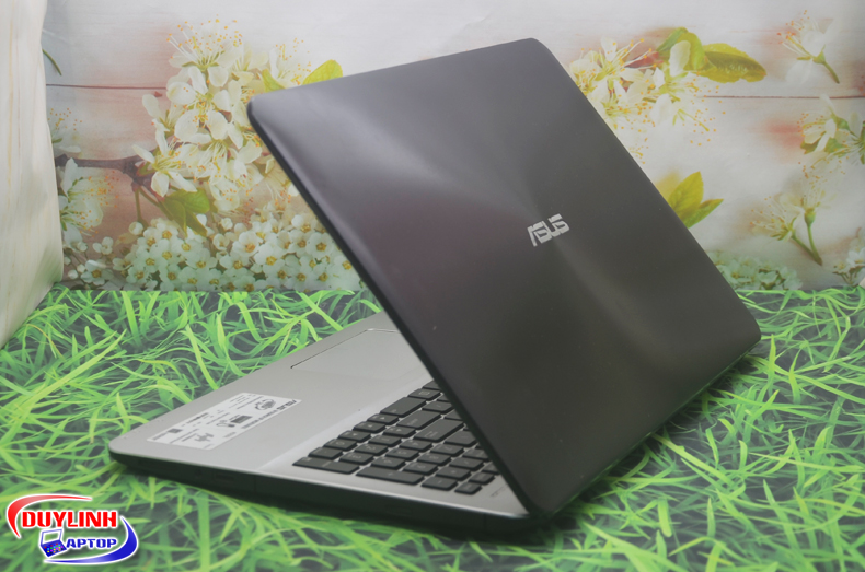 Laptop-cu-asus-X555-7