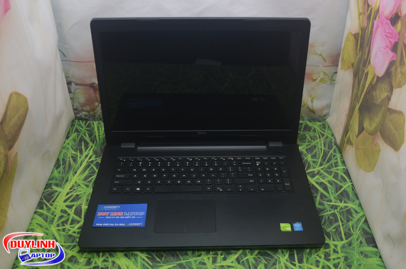 Laptop-cu-Dell-Inspiron-5748-1