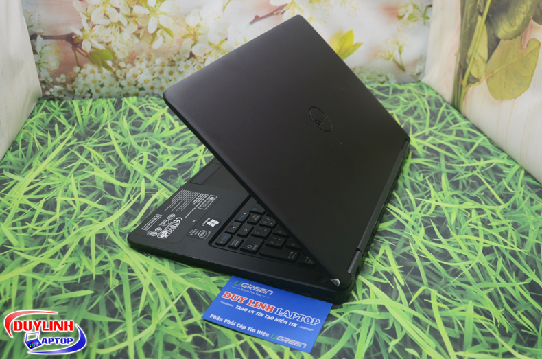 Dell-Latitude-E7250-6