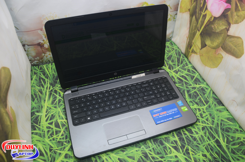 laptop-cu-hp-15-r012-3