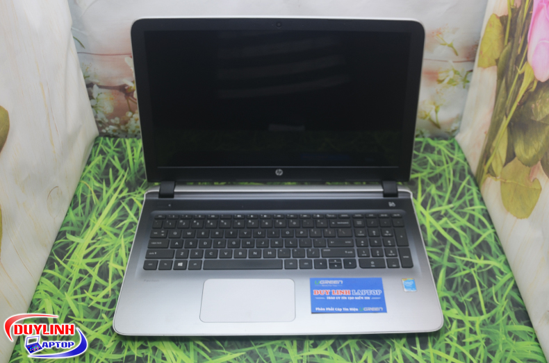 laptop-cu-hp-pavilion-15-1