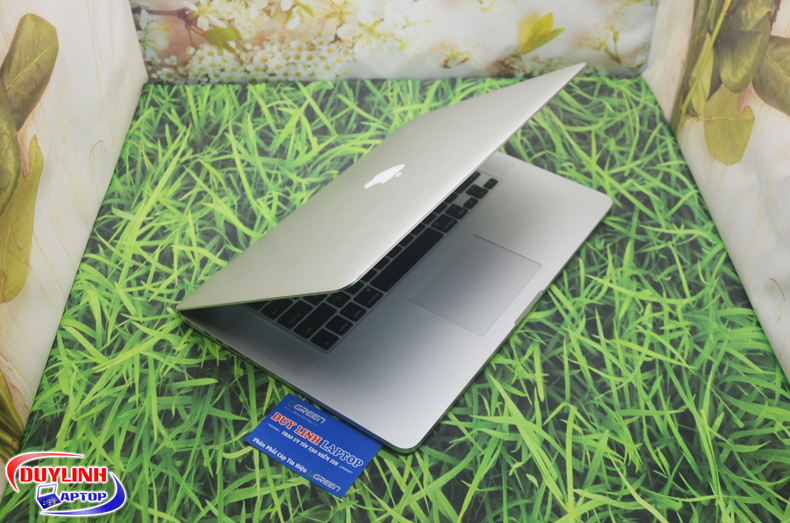 Macbook-Retina-2015-EMC2909-7