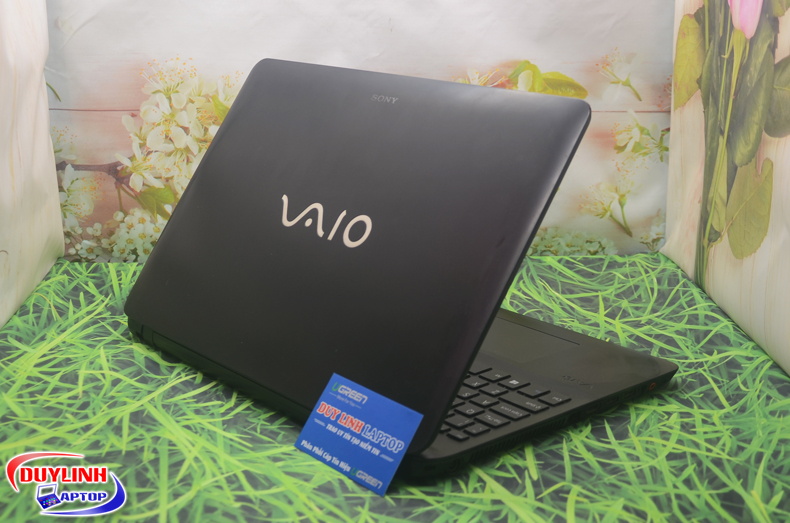 Laptop-cu-sony-vaio-svf15-